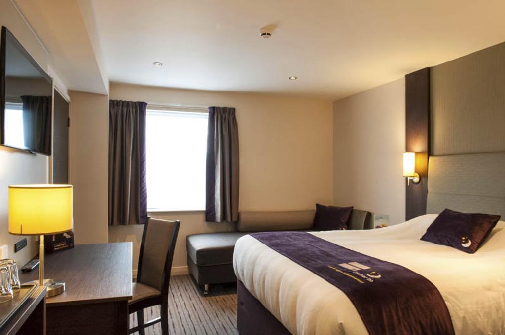 Premier Inn Dunfermline Camera foto