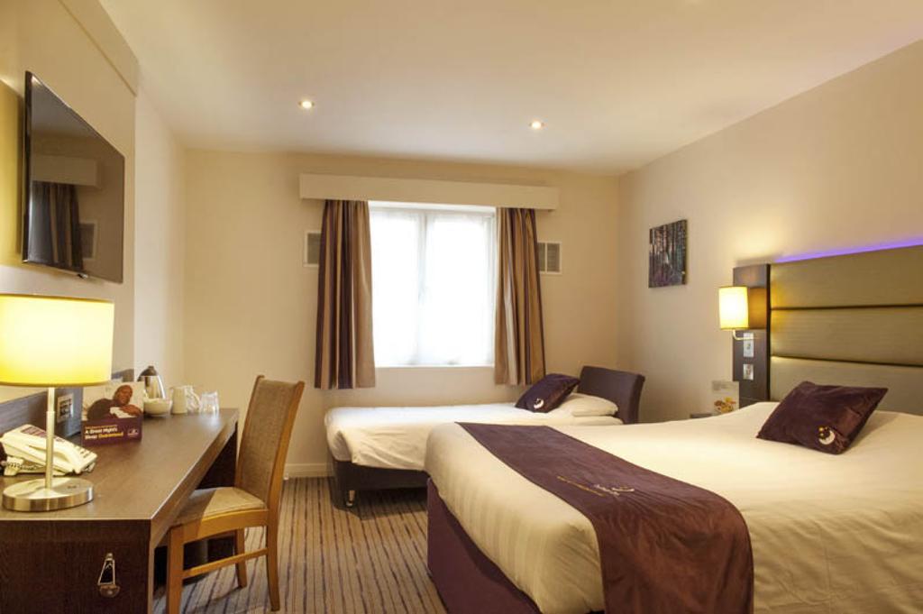 Premier Inn Dunfermline Camera foto