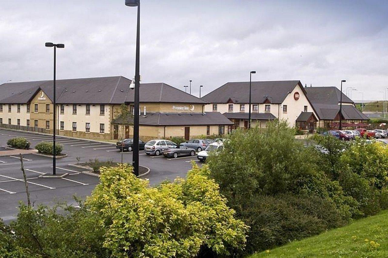 Premier Inn Dunfermline Esterno foto